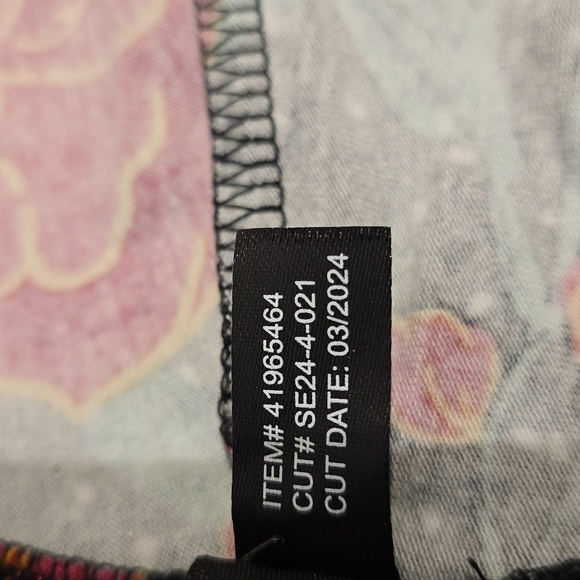 Torrid - Foxy Lace Trim Sleep Boyshort / Booty Short in Jenna Pop Floral & Black - Picture 7 of 10